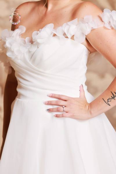 Robe de Mariée Dempsey détails buste - Boutique Céline d'Al à Bolbec 76210