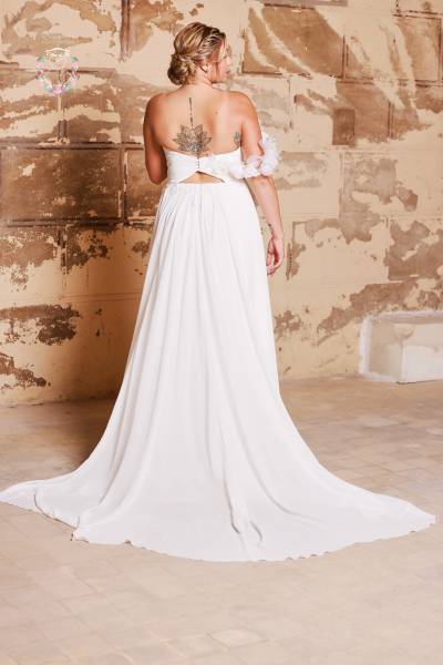 Robe de mariée Divine traîne - Boutique Céline d'Al à Bolbec 76210