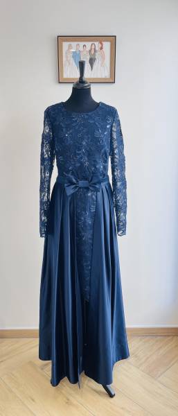 Robe Marine en dentelle Frank Lyman avec jupe amovible - Boutique Céline d'Al à Bolbec 76210