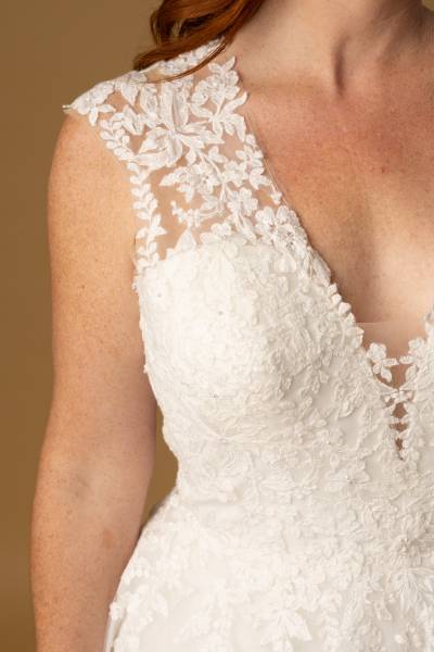 Naor : Robe de Mariée Princesse proche de Fécamp 76400