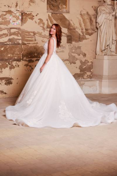 Location Robe de Mariée Tiffany traîne - Boutique Céline d'Al à Bolbec 76210