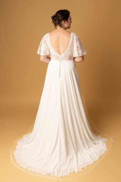 Robe de Mariée Varda traine - Boutique Céline d'Al à Bolbec 76210