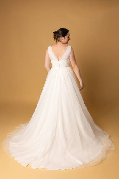 Robe de Mariée Willow traine - Boutique Céline d'Al à Bolbec 76210